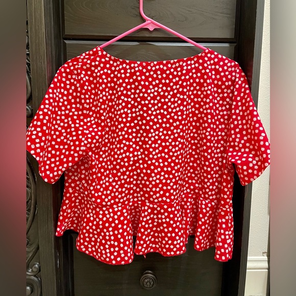 Front tie top - Picture 2 of 2